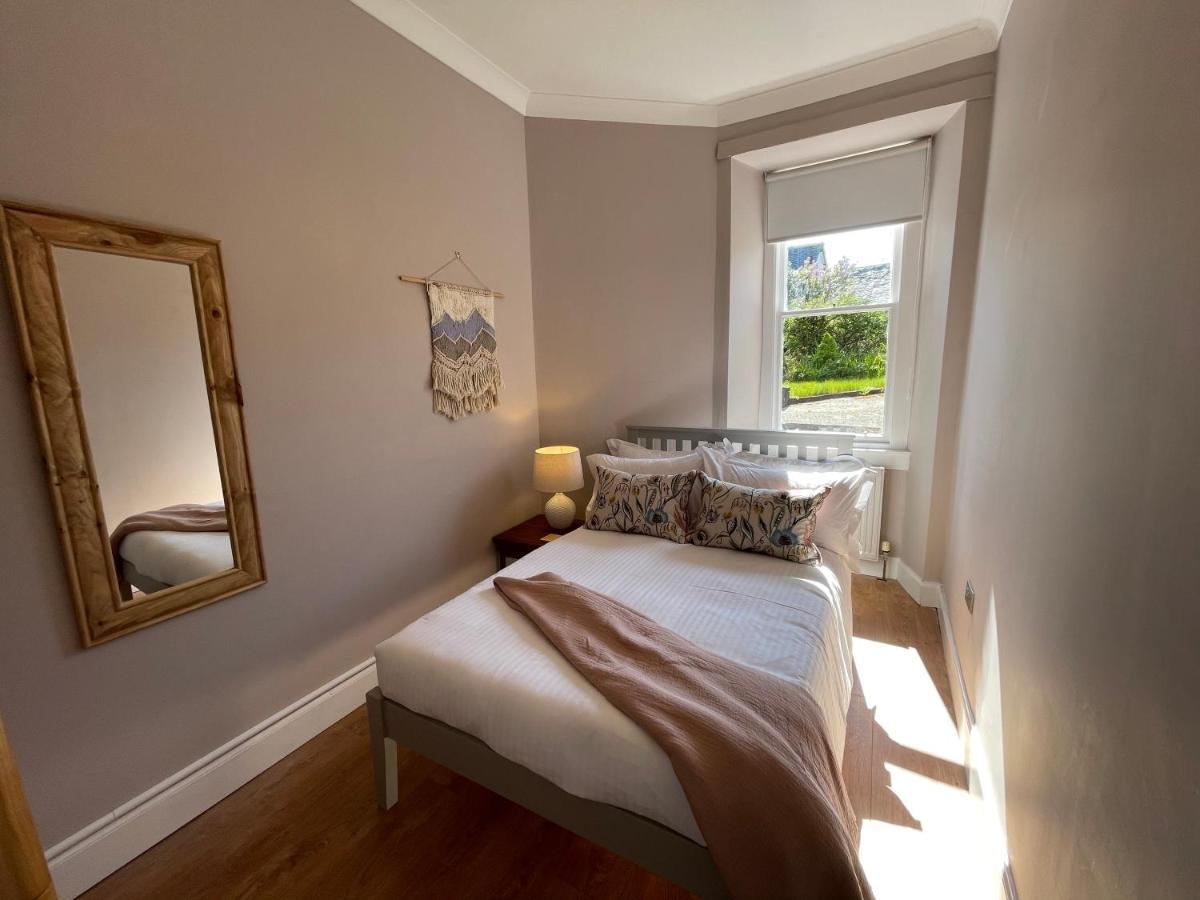 The Old Shop, A Two Bed Flat In Inverkip Village Eksteriør billede